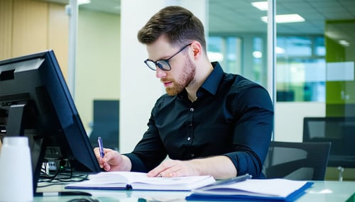 Avoid the Pitfalls: How to Ensure Your AI Project Beats the Odds